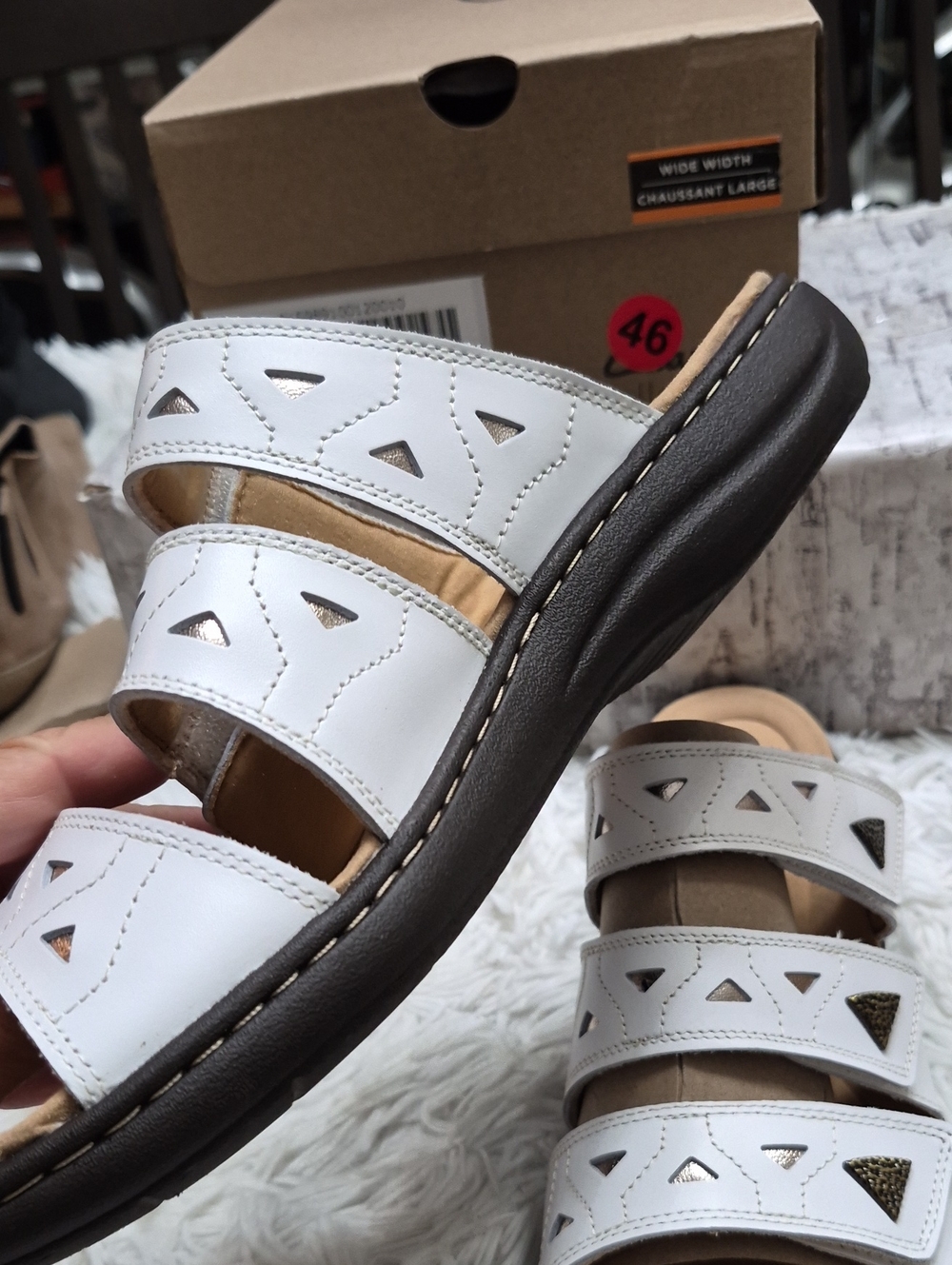 Clarks Laurie Ann Leather White Sandals Women's Sz 12 Wide 🆕️ - Picture 3 of 8